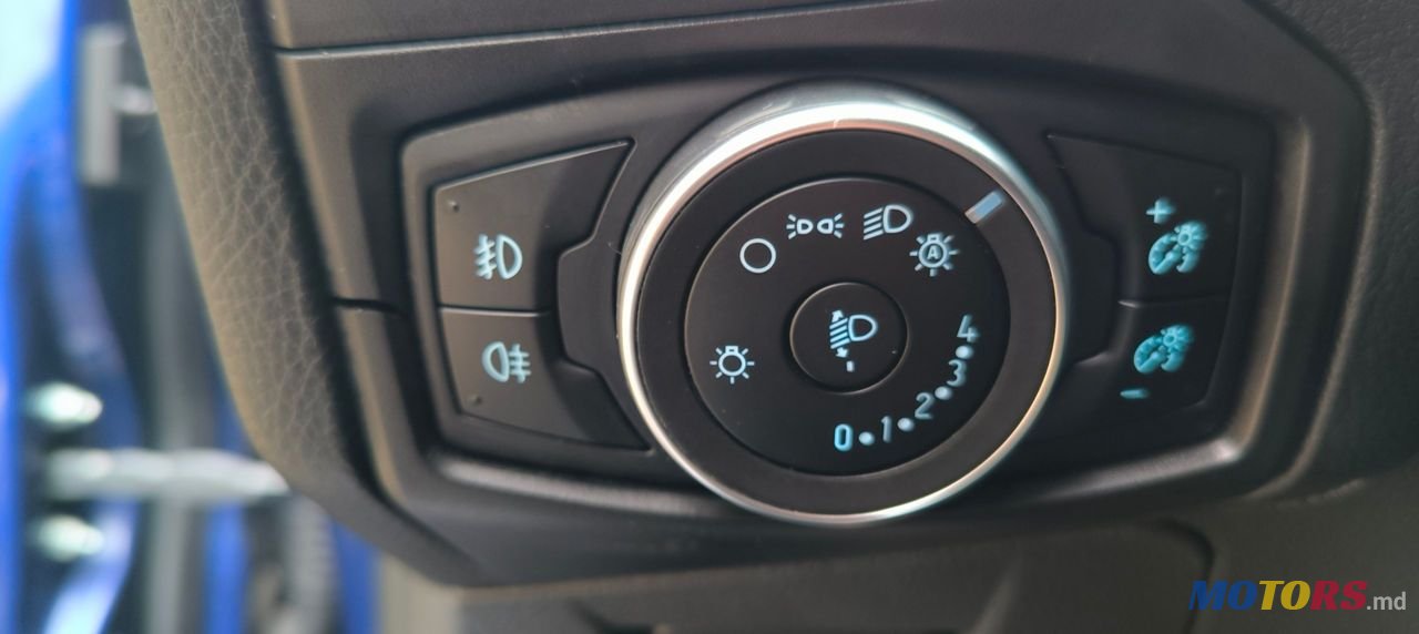 2014' Ford Focus photo #5