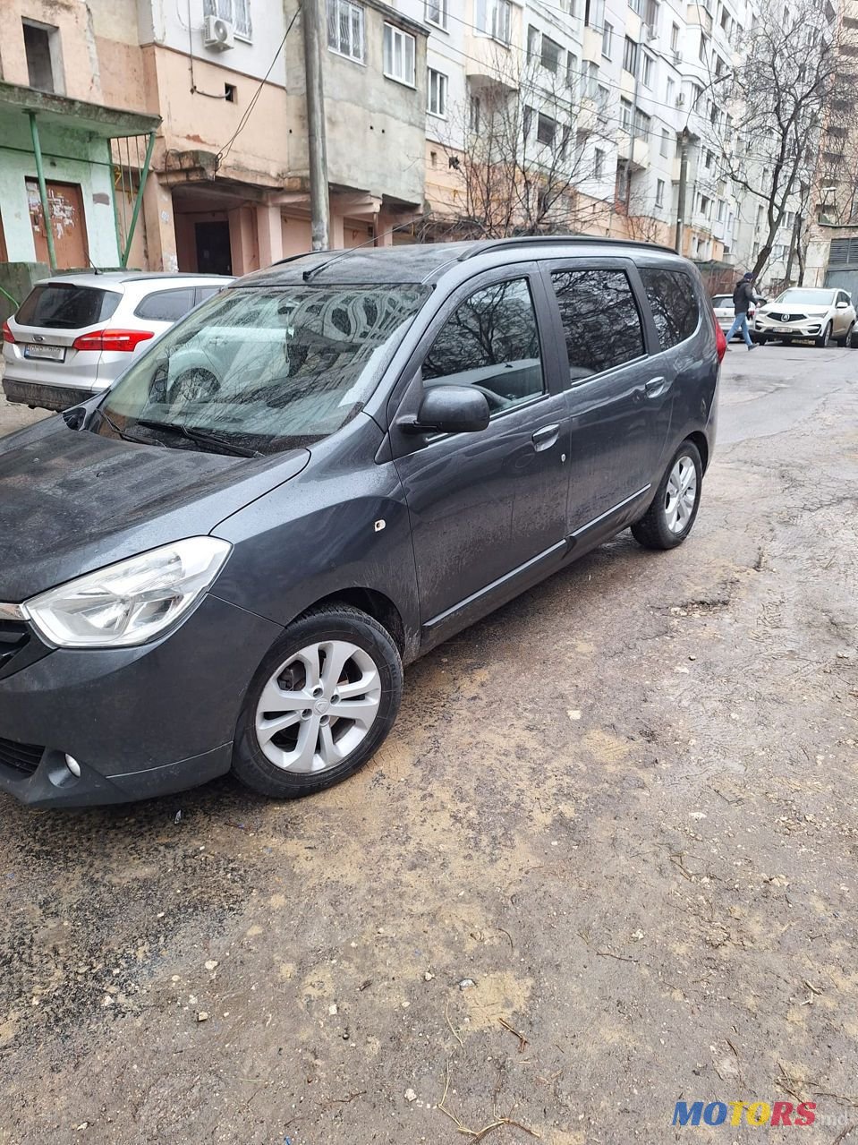 2012' Dacia Lodgy photo #6