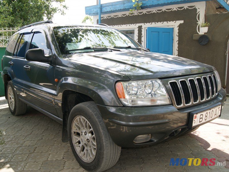 2003' Jeep Grand Cherokee photo #2