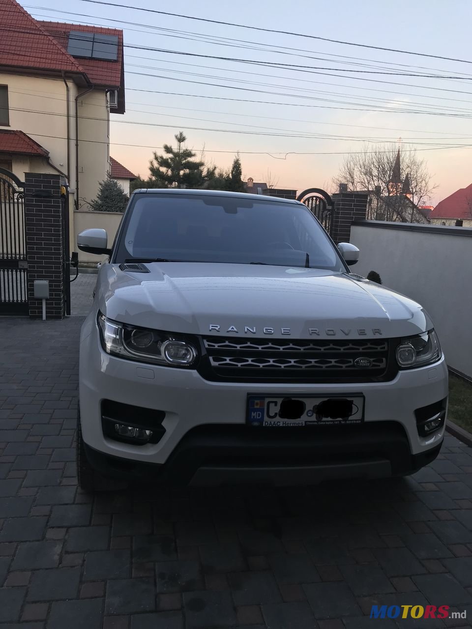 2014' Land Rover Range Rover Sport photo #2