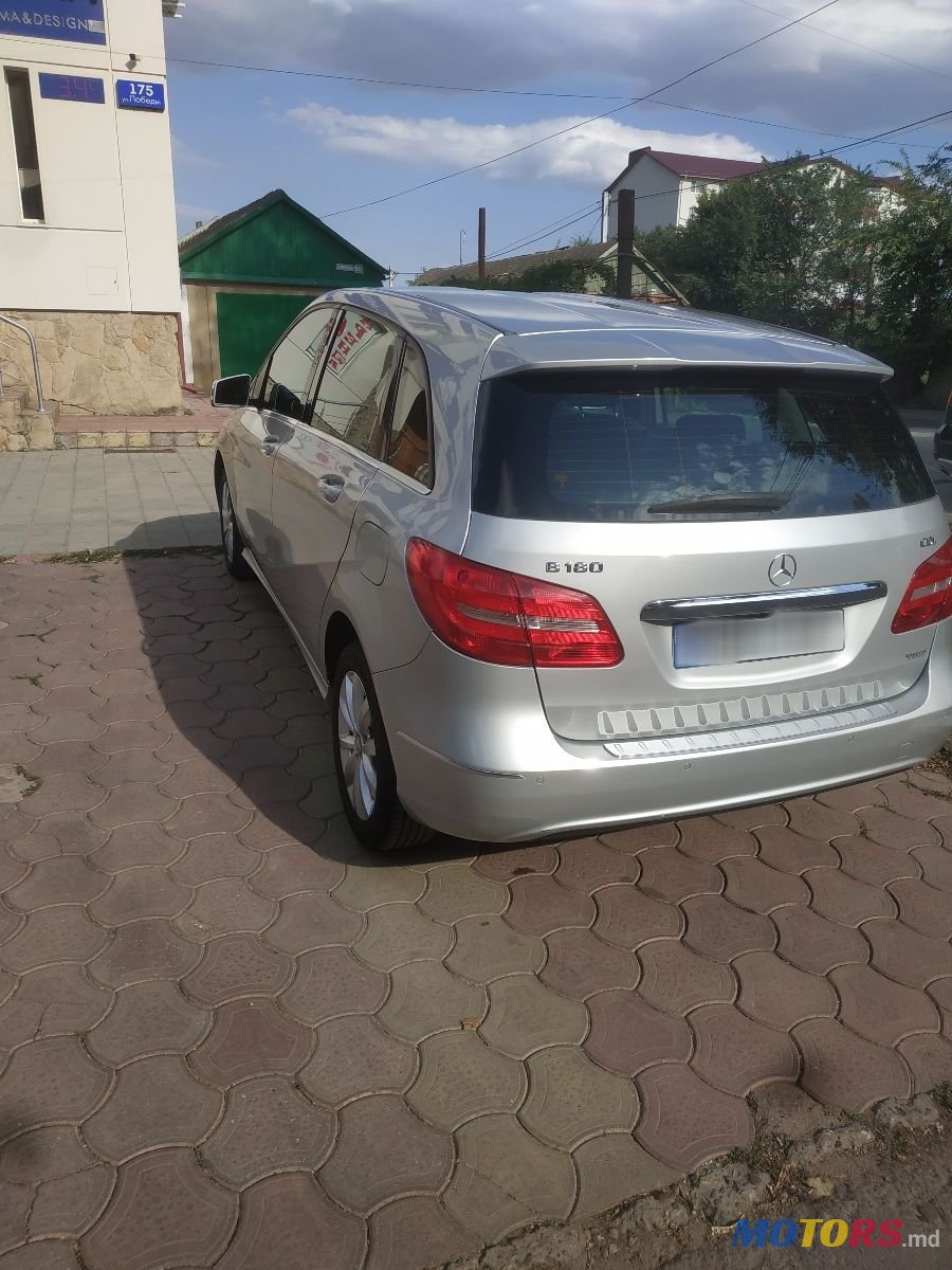 2014' Mercedes-Benz B-Class photo #5