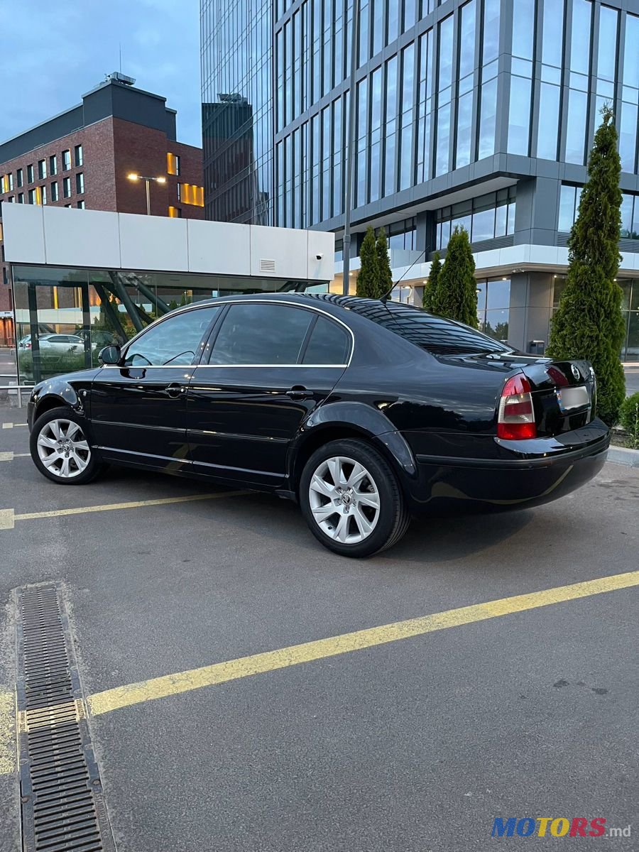 2008' Skoda Superb photo #4