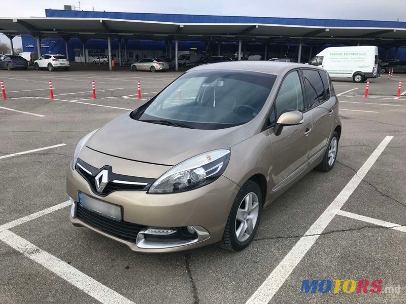 2016' Renault Scenic photo #1