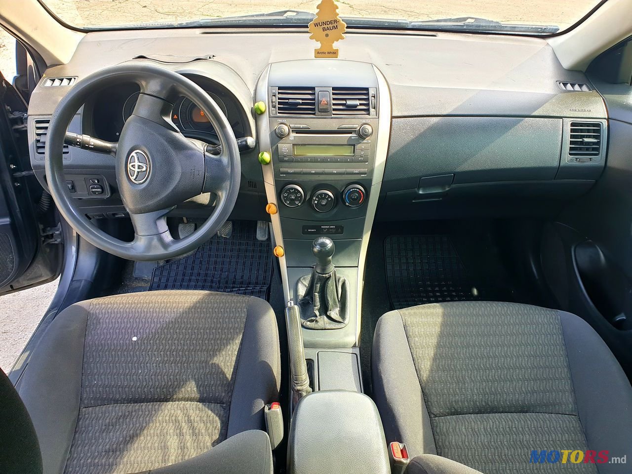 2007' Toyota Corolla photo #6