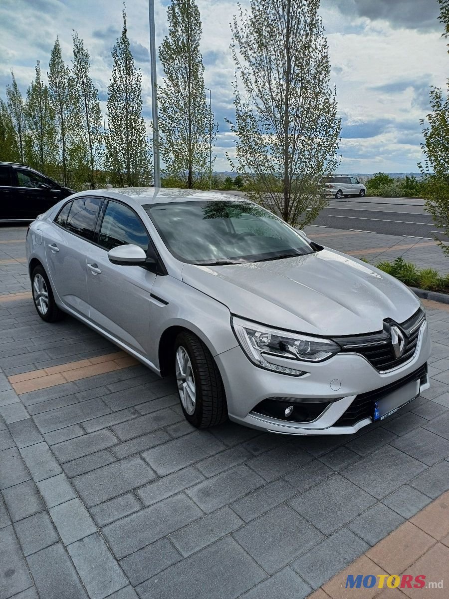 2019' Renault Megane photo #1