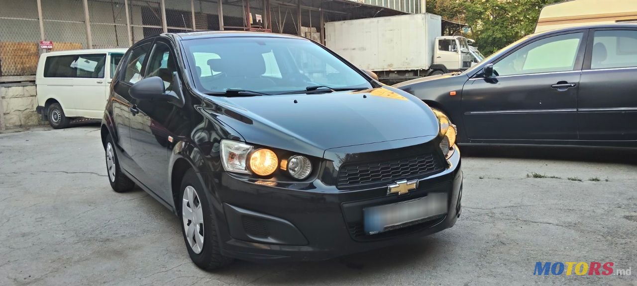 2011' Chevrolet Aveo photo #1