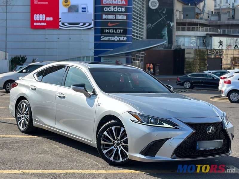 2018' Lexus Es Series photo #1