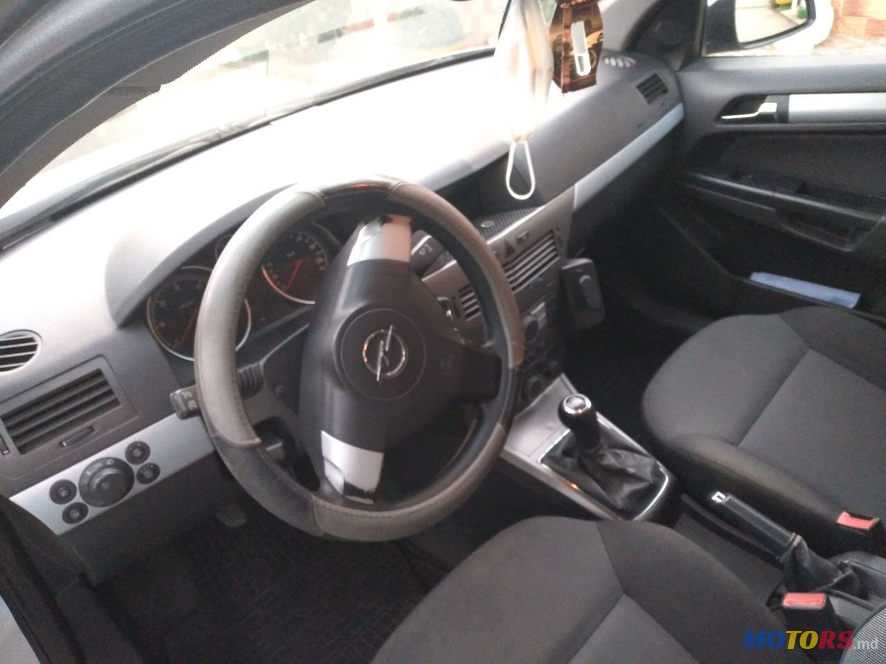 2006' Opel Astra photo #4