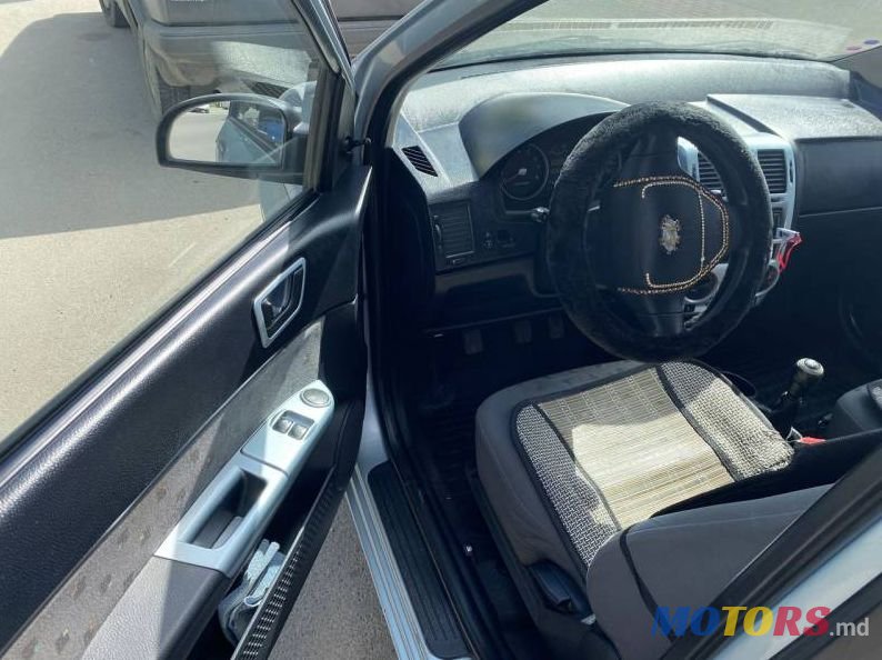 2004' Hyundai Getz photo #3