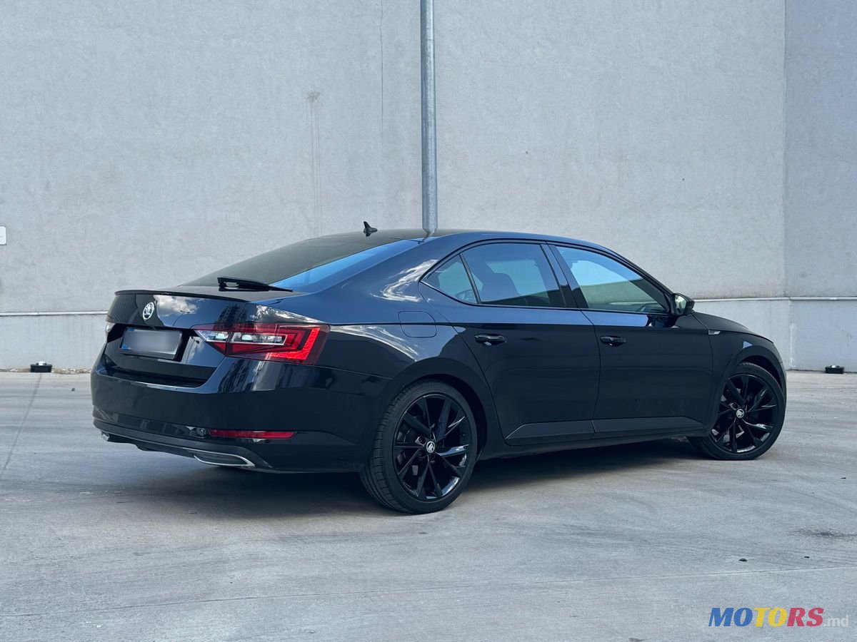 2017' Skoda Superb photo #4