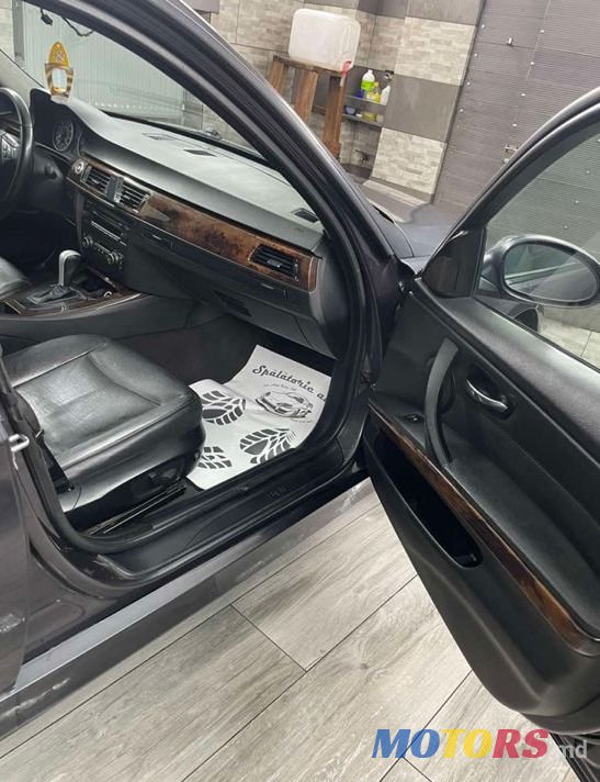 2008' BMW 3 Series photo #2