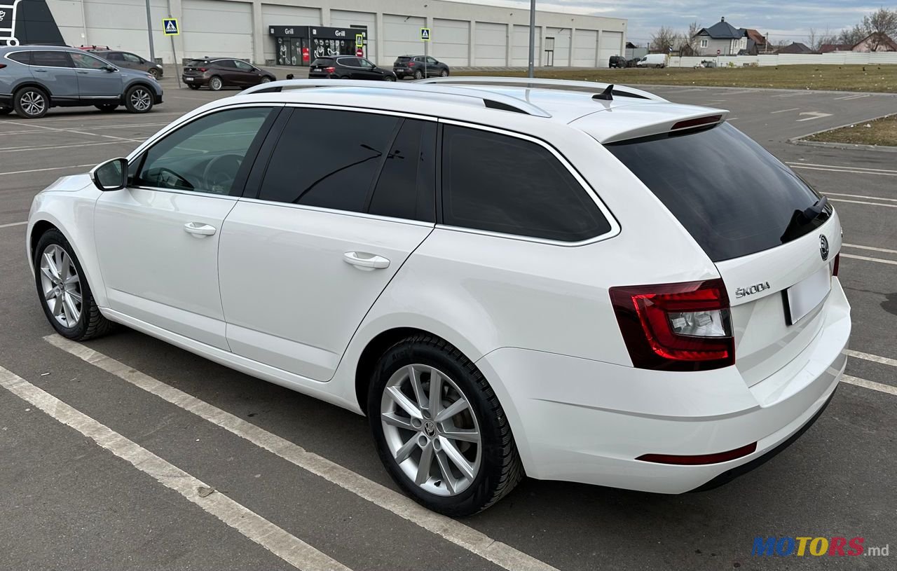 2019' Skoda Octavia photo #3
