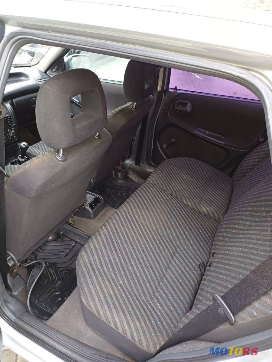 2001' Opel Astra photo #5