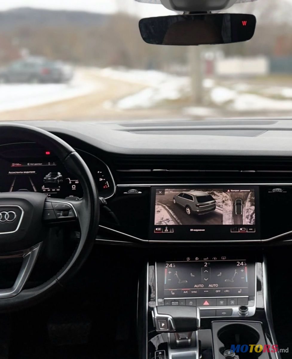 2020' Audi Q7 photo #4