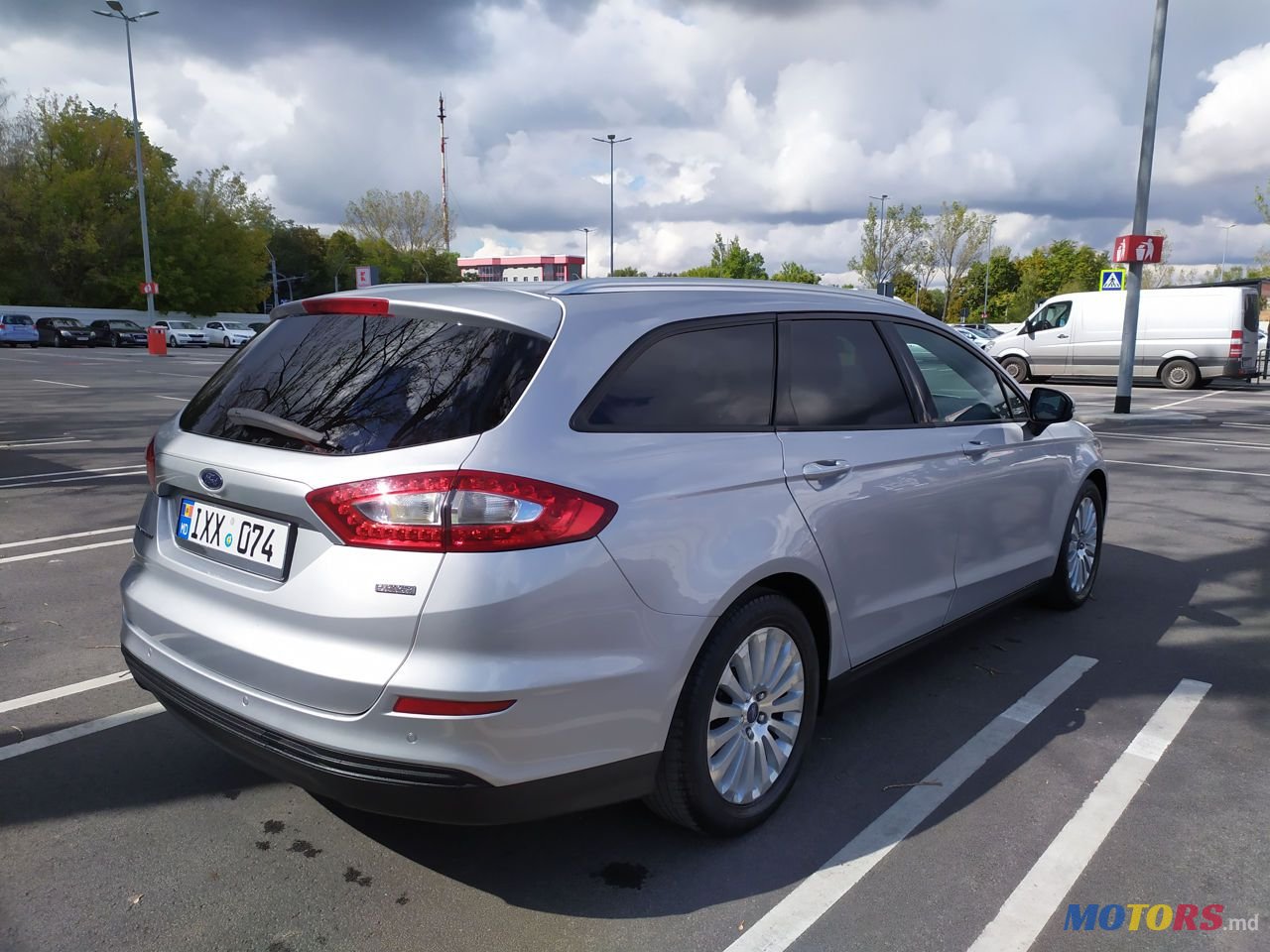 2015' Ford Mondeo photo #6