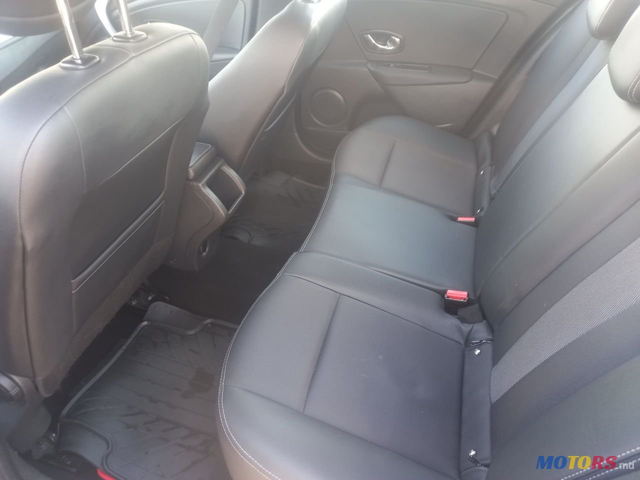 2015' Renault Megane photo #5