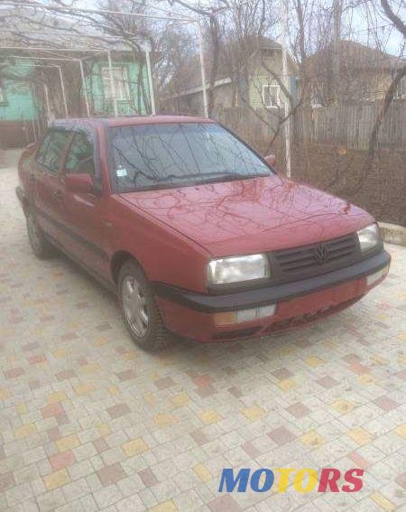 1996' Volkswagen Vento photo #1