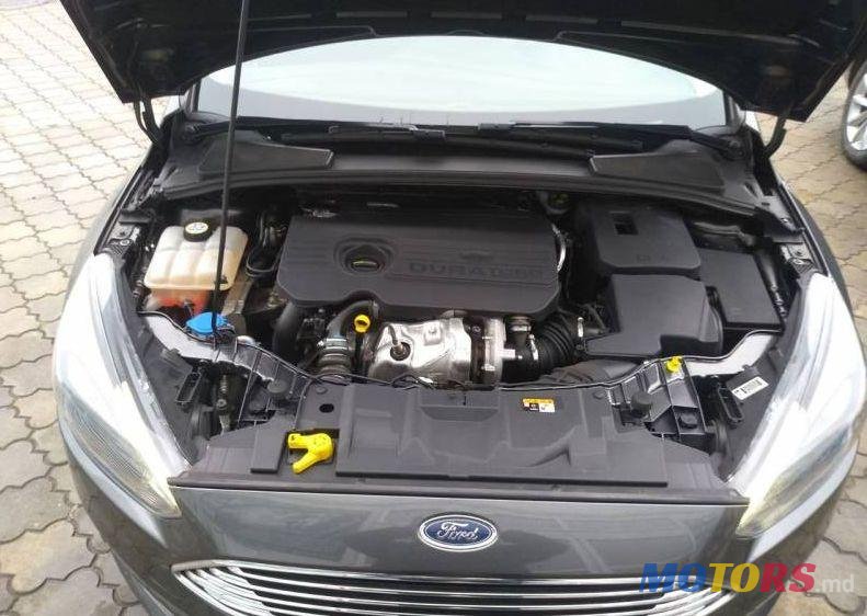 2016' Ford Focus photo #3