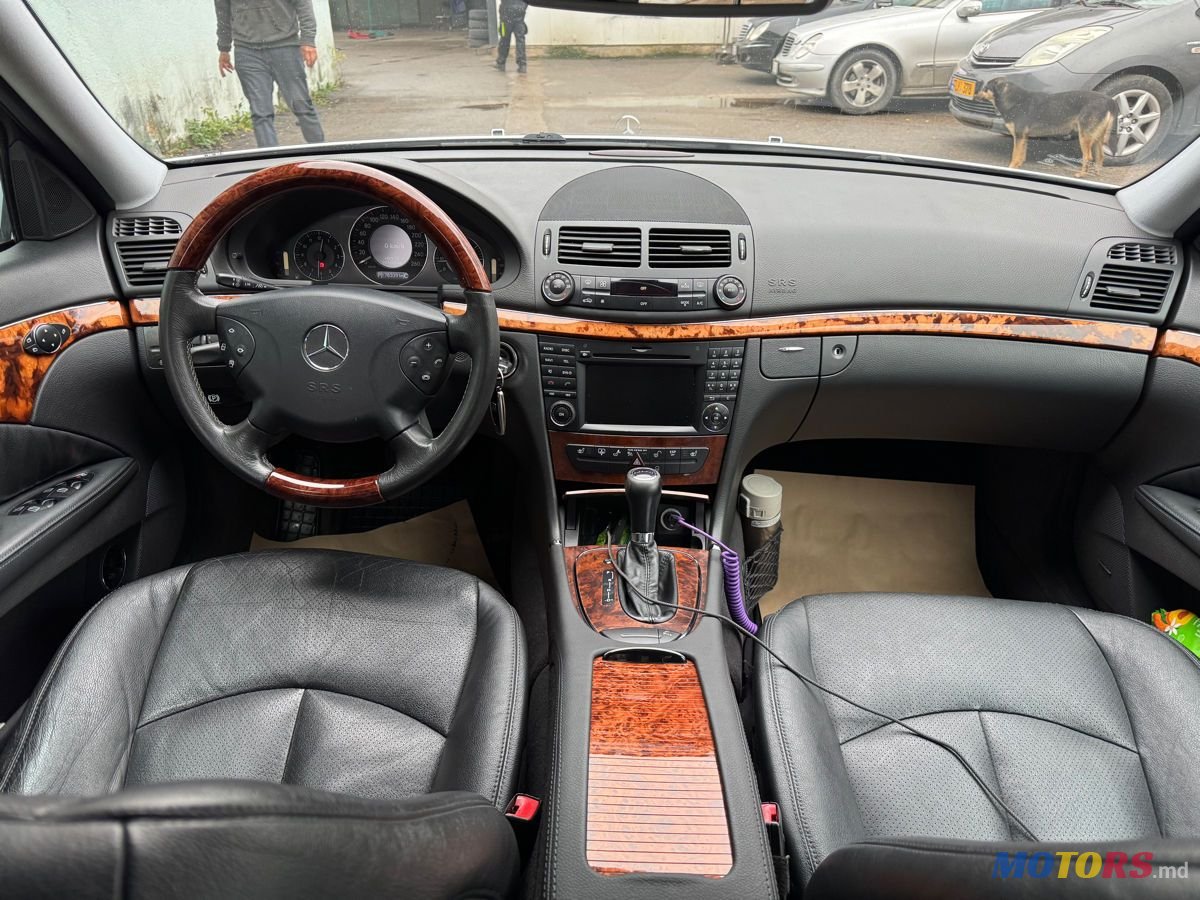 2006' Mercedes-Benz E-Class photo #5