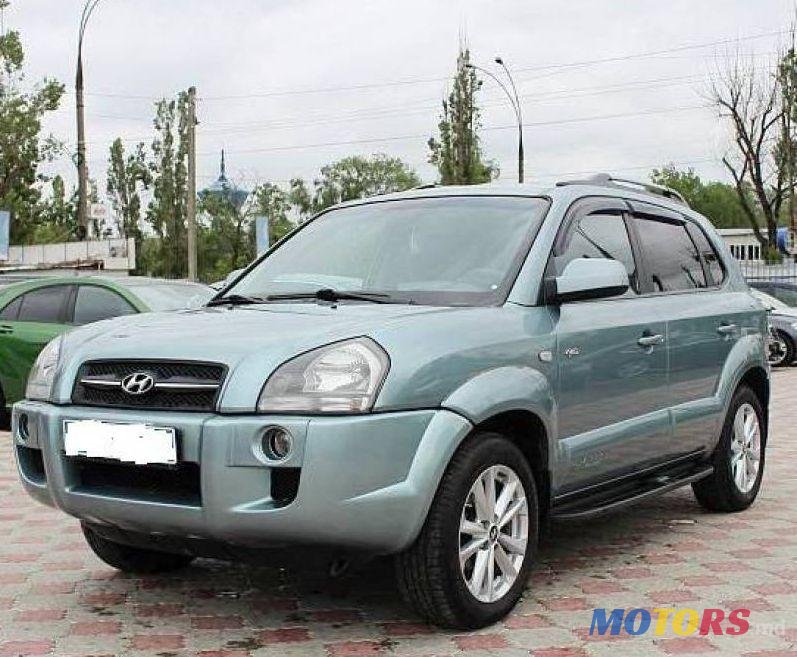 2005' Hyundai Tucson photo #1