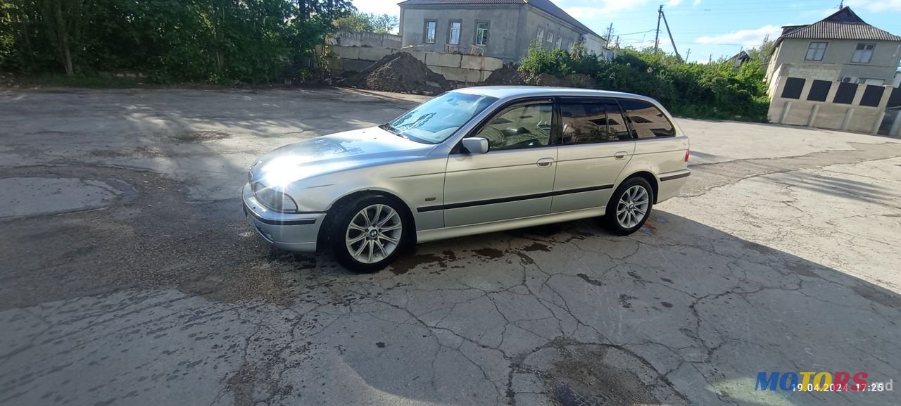 2000' BMW 5 Series photo #2
