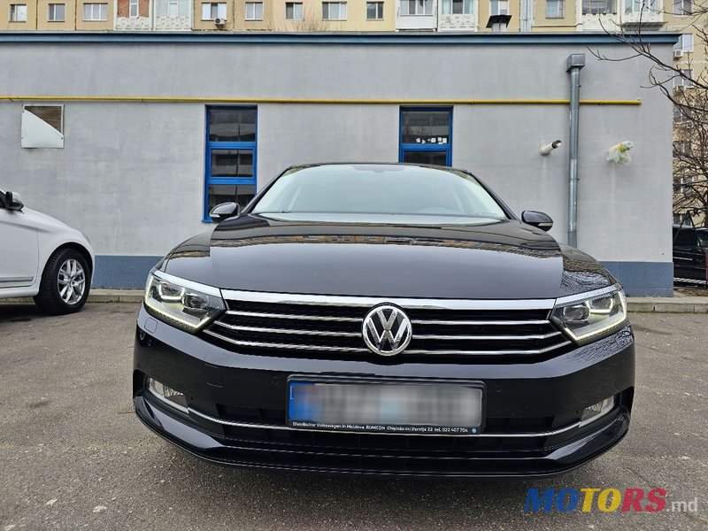 2017' Volkswagen Passat photo #1