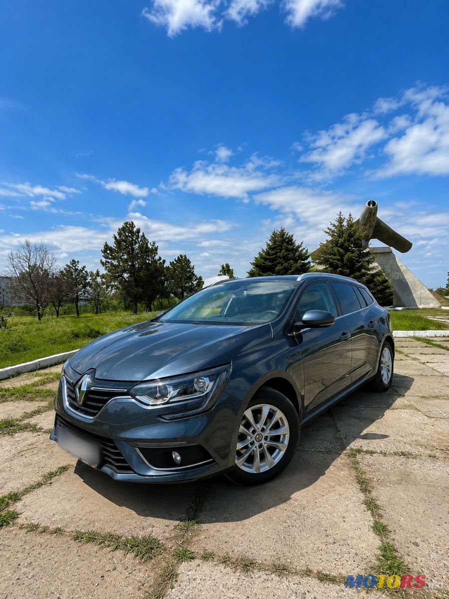 2019' Renault Megane photo #2