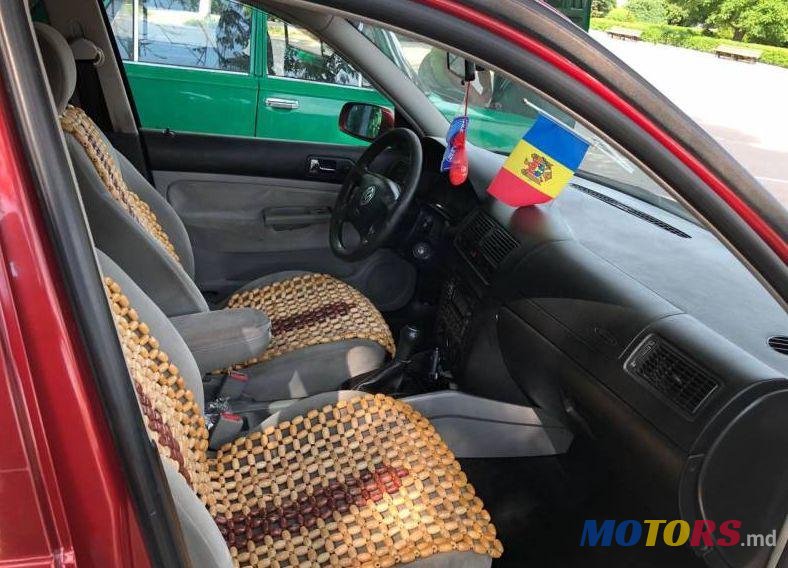 1999' Volkswagen Golf photo #1