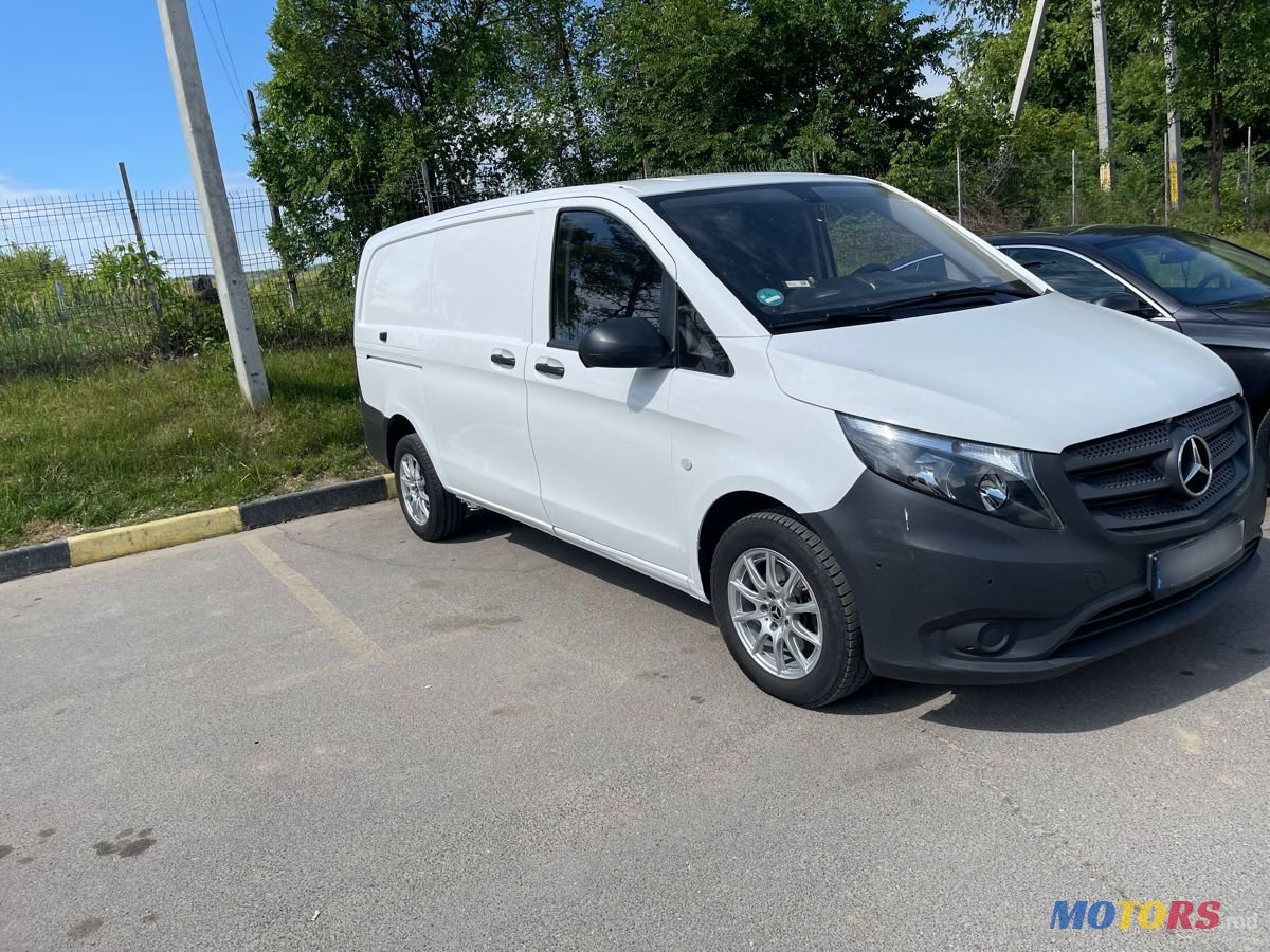 2017' Mercedes-Benz Vito photo #2