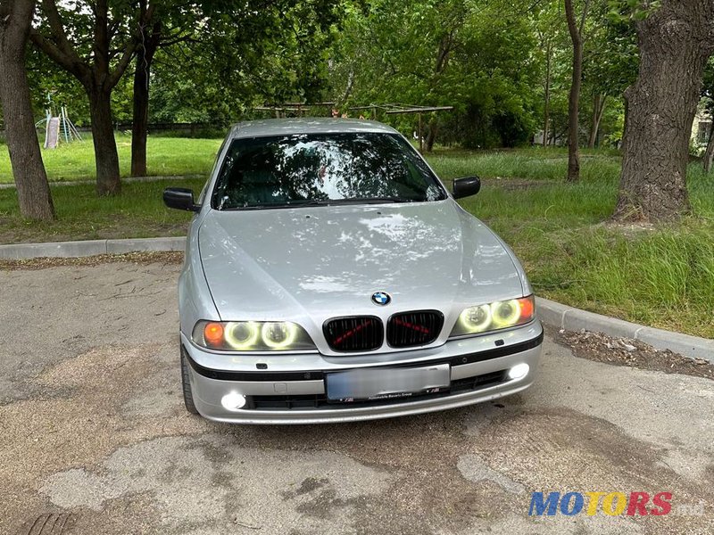 2001' BMW 5 Series photo #2