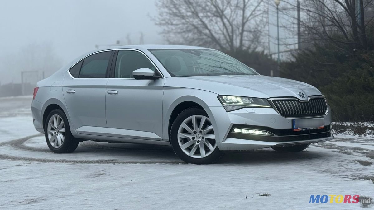 2022' Skoda Superb photo #1