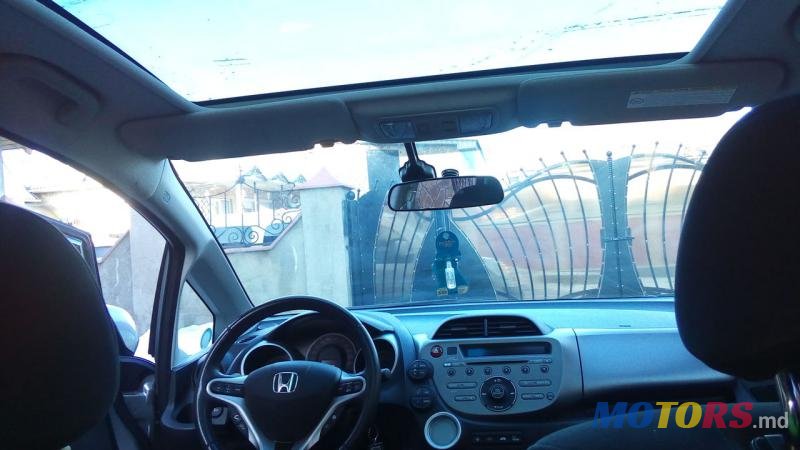 2009' Honda Jazz photo #3