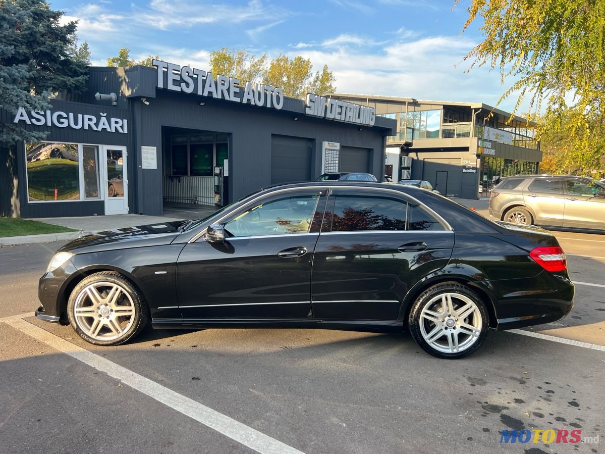 2009' Mercedes-Benz E-Class photo #6