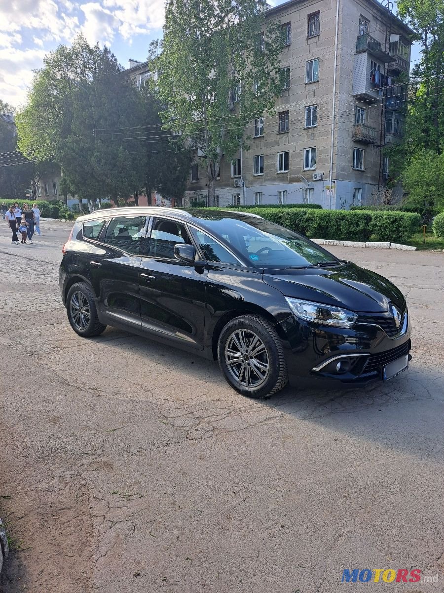 2018' Renault Grand Scenic photo #3