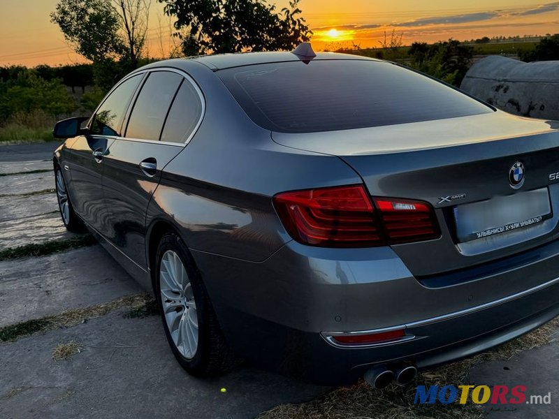 2016' BMW 5 Series photo #4