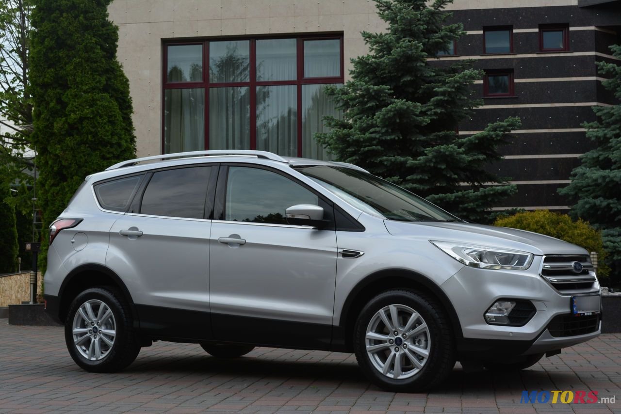 2018' Ford Kuga photo #5