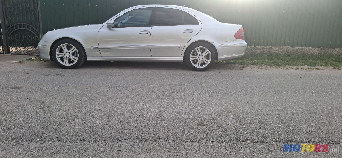 2007' Mercedes-Benz E-Class photo #4
