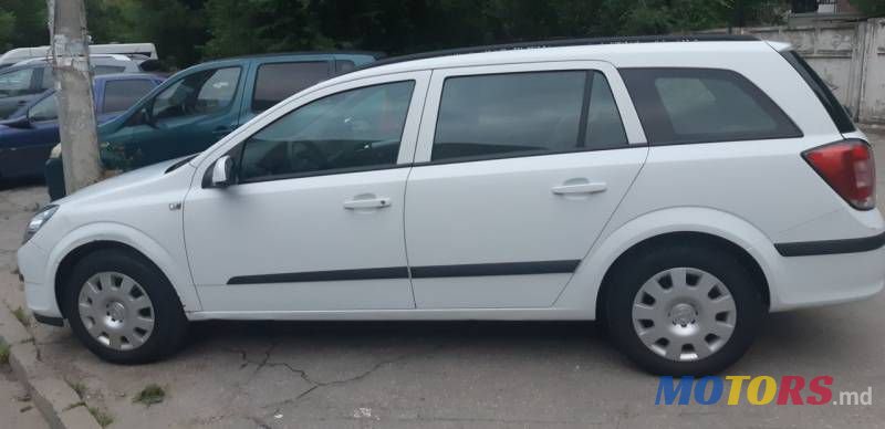 2006' Opel Astra photo #3