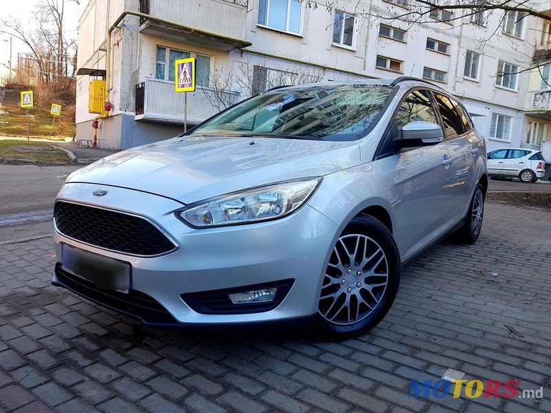 2016' Ford Focus photo #3