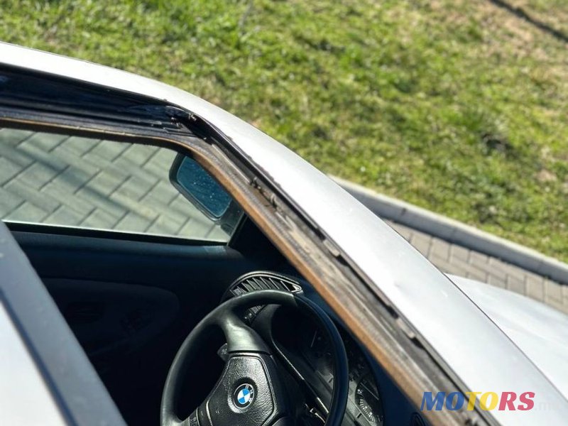 1991' BMW 3 Series photo #4