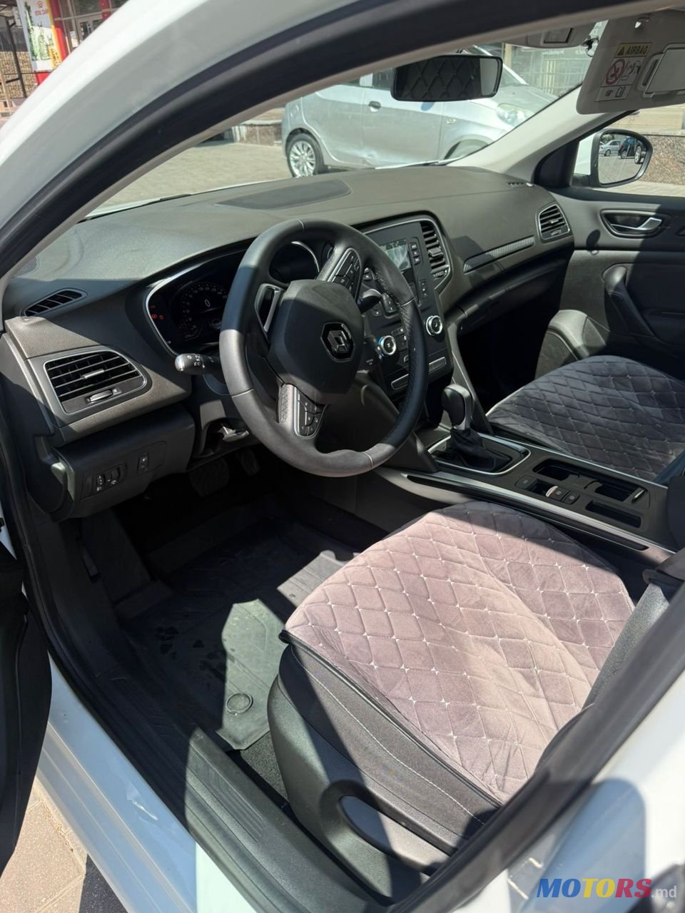 2023' Renault Megane photo #5