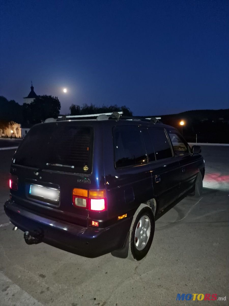 1997' Mazda MPV photo #4