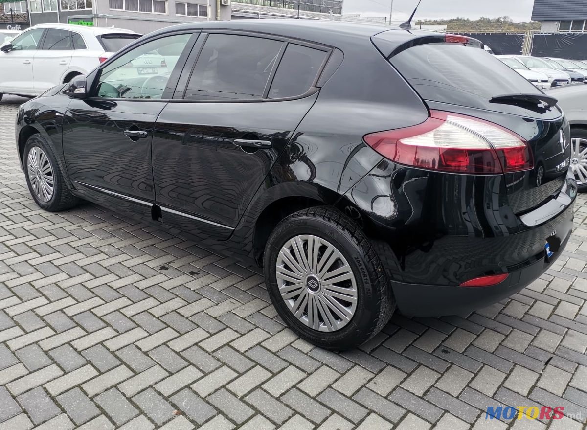 2015' Renault Megane photo #2