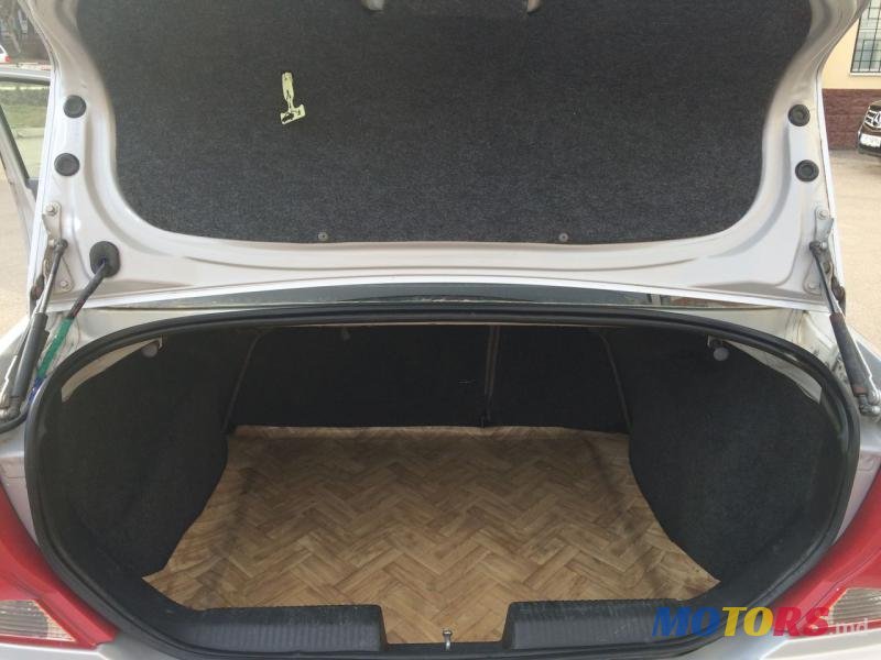 2001' Ford Focus photo #6