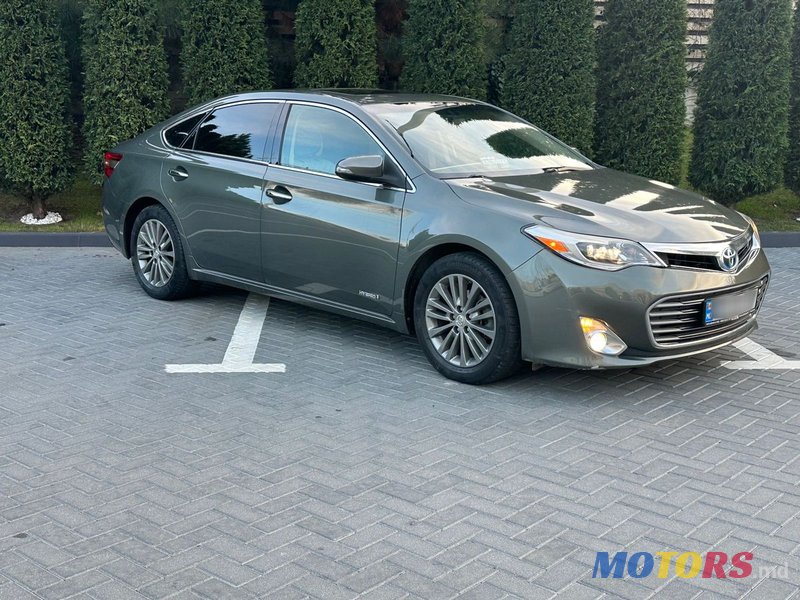 2013' Toyota Avalon photo #4