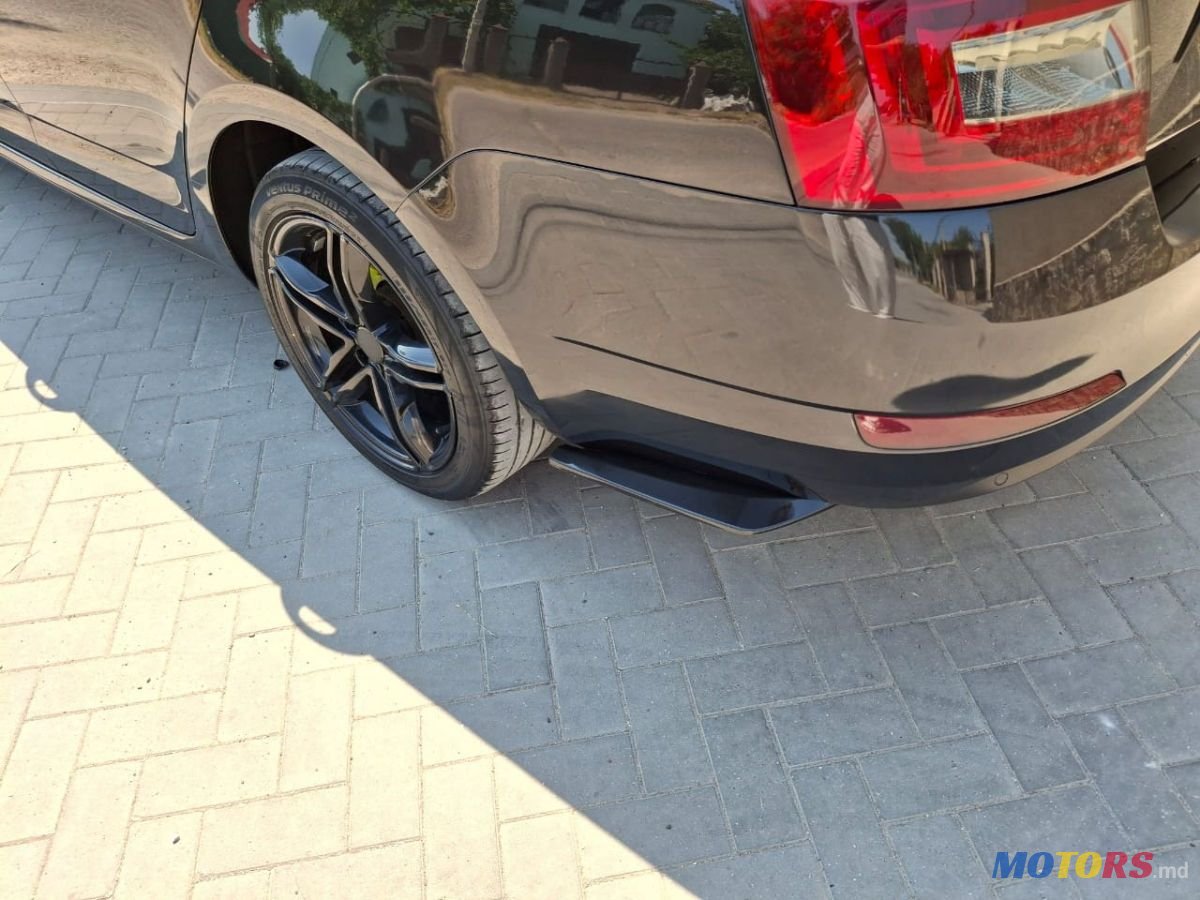 2013' Skoda Octavia photo #2