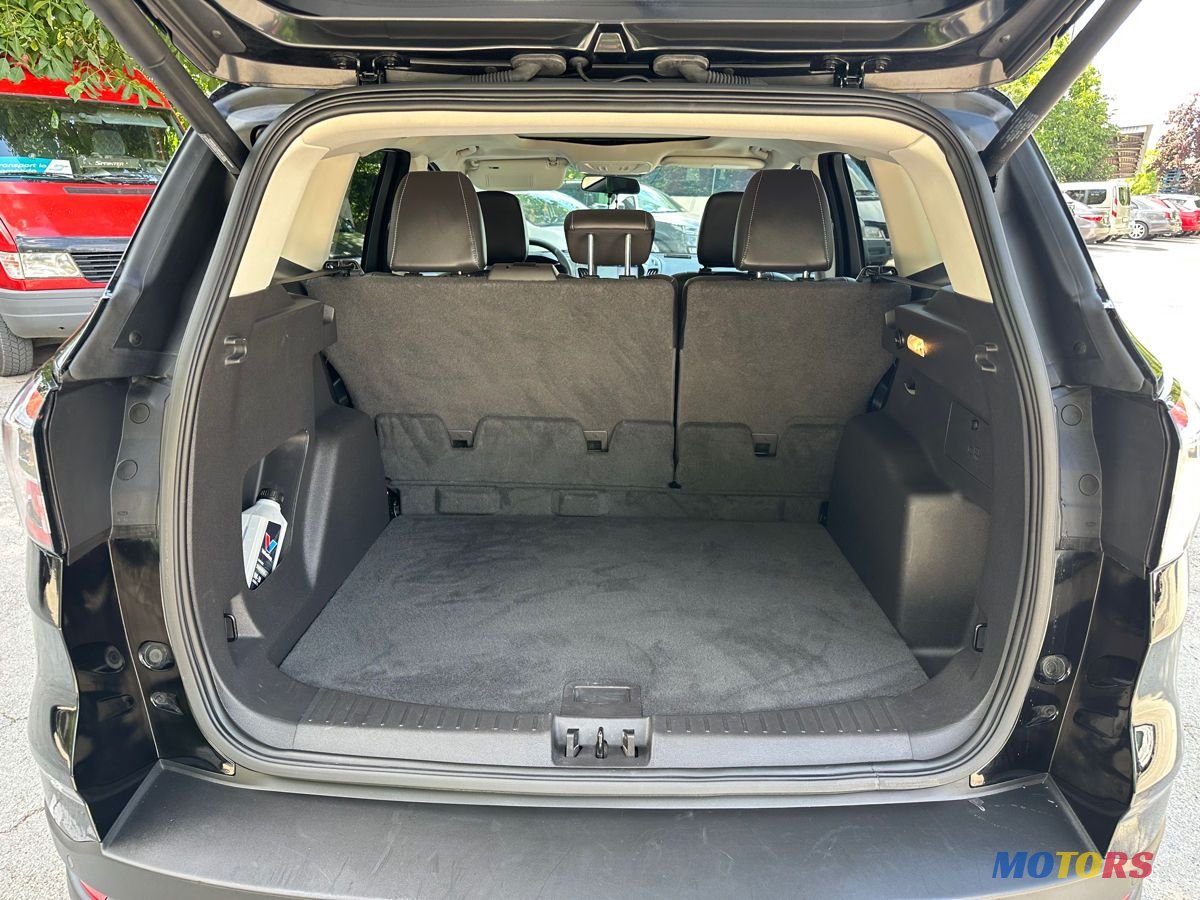 2017' Ford Escape photo #4