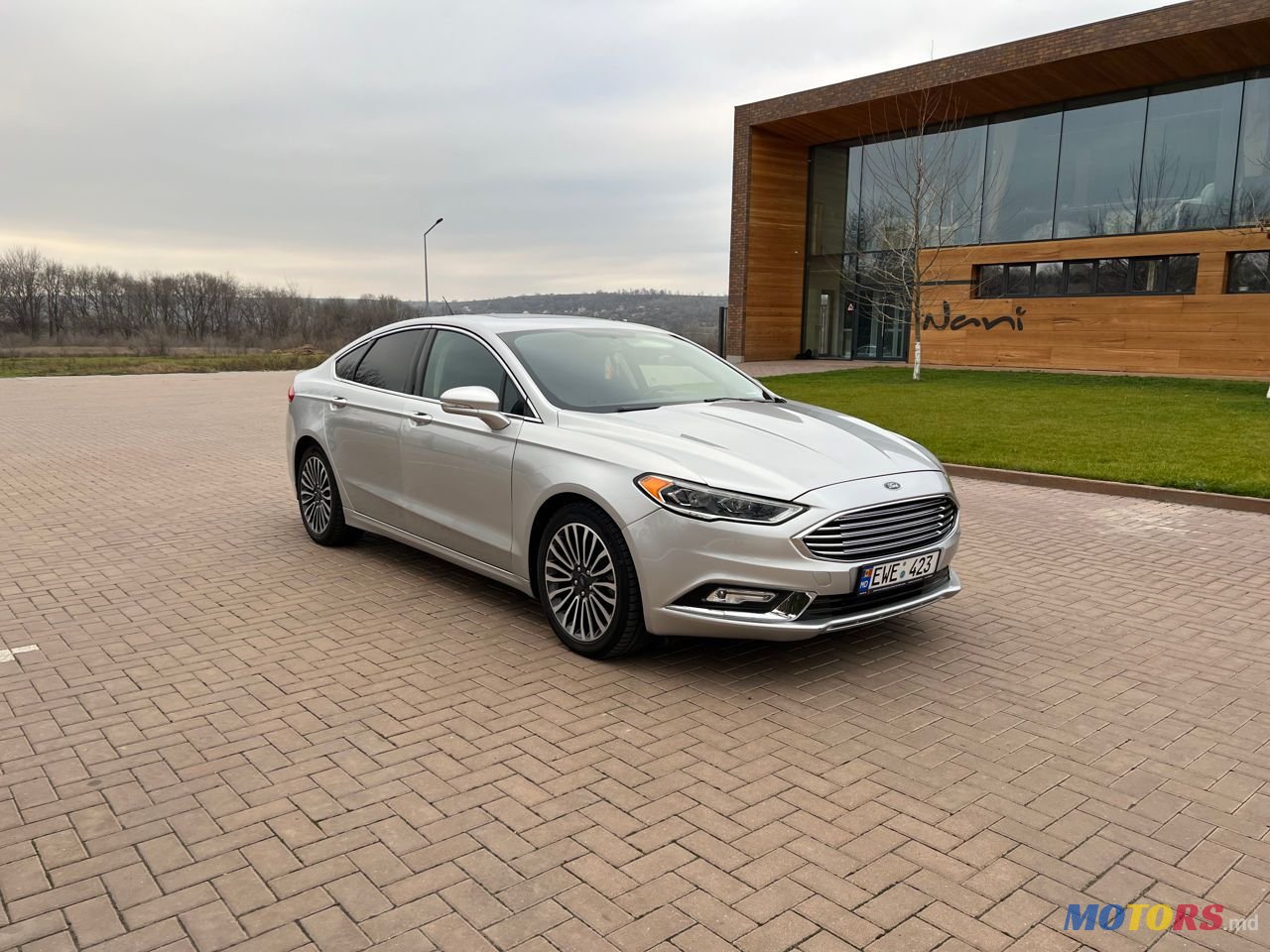 2017' Ford Fusion photo #2