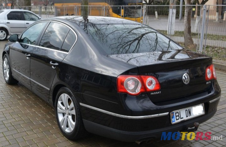 2006' Volkswagen Passat B6 photo #4