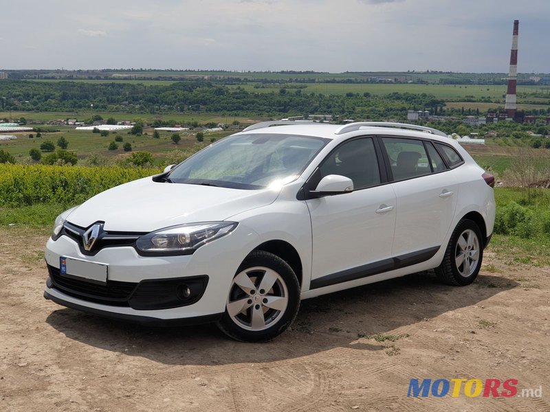 2014' Renault Megane photo #5